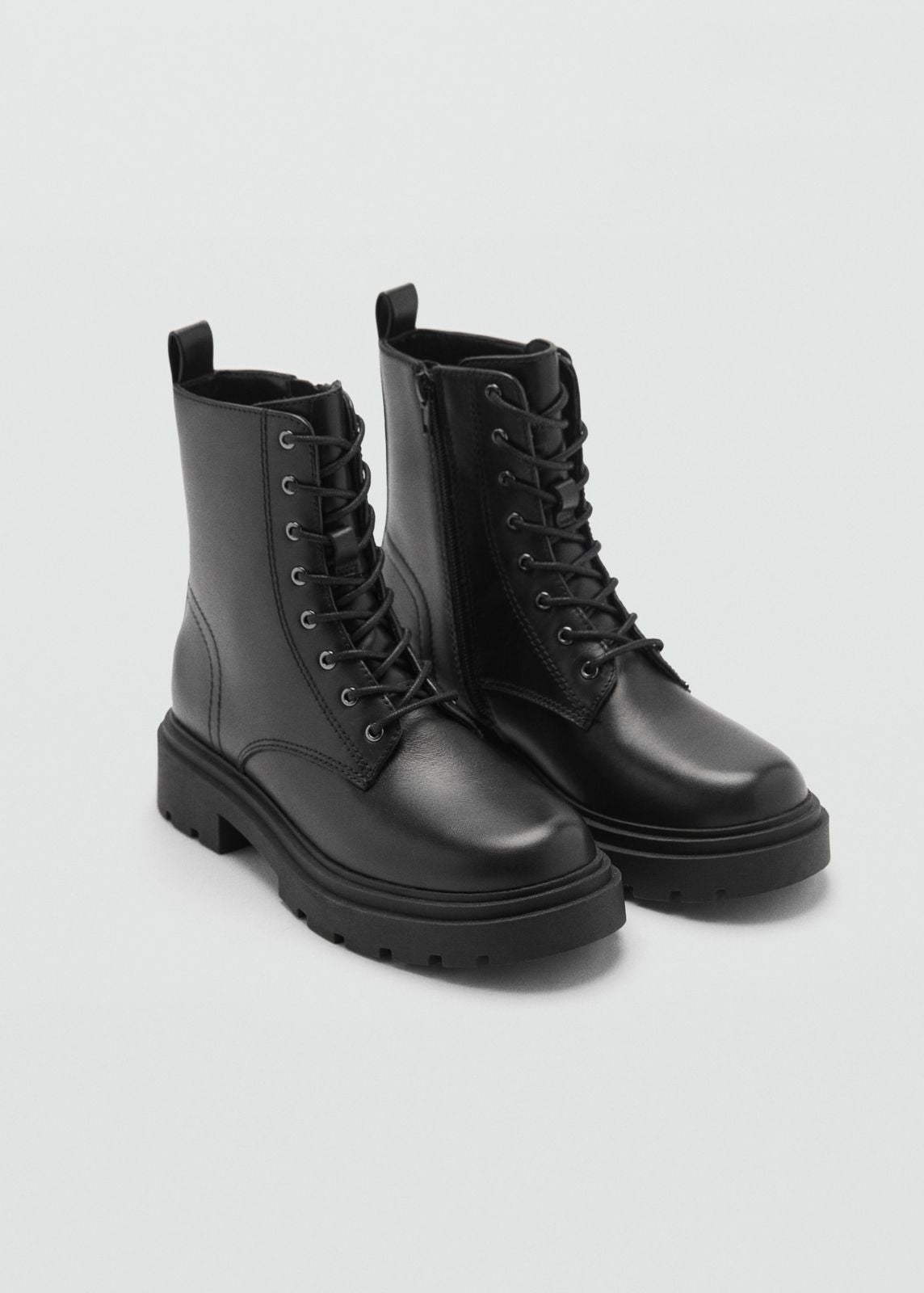 LEATHER BOOT WITH LACES AND TRACK SOLE